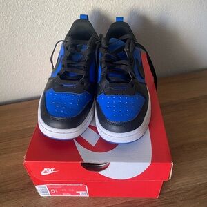 Nike Blue and Black Low-Top Sneakers